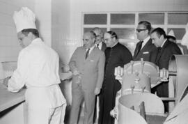 Málaga. Inauguración y bendición del obrador de la confitería La Imperial. Junio de 1963