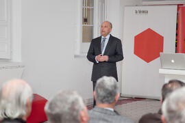 Conferencia de Javier Ramírez, director del CTI de la Universidad de Málaga en la Térmica. Febrero de 2014