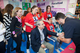 Estand de la Facultad de Psicología. Jornadas de Puertas Abiertas de la Universidad de Málaga. Co...