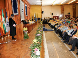 Investidura de nuevos doctores por la Universidad de Málaga. Paraninfo. Abril de 2008