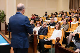 José Pablo Lara Muñoz presenta la conferencia "Dialogando para desmontar mitos sobre nutrici...