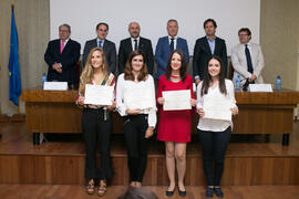 Entrega de diplomas acreditativos. Primer encuentro "10Graduadxs10". Facultad de Cienci...