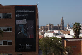 Cartel del 50 Aniversario de la Facultad de Económicas. Facultad de Ciencias Económicas y Empresa...