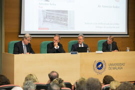 Presentación del libro "Sur", de Antonio Soler. Edificio del Rectorado. Octubre de 2018