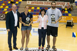 Entrega de premios. Ceremonia de clausura del Campeonato Europeo Universitario de Balonmano. Ante...