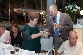 Cena Homenaje a profesores y PAS jubilados de la Facultad de Económicas. Restaurante El Palmeral....