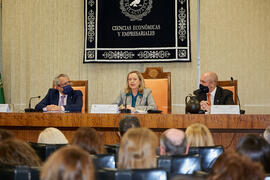 Visita de la Ministra de Economía Nadia Calviño a la Universidad de Málaga. Facultad de Ciencias Económicas y Empresariales. Enero de 2022