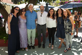 Foto de grupo en la fiesta del Día del Español. Centro Internacional de Español de la Universidad...