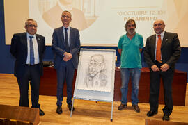 Fotografía de grupo. Conferencia de Pablo Hernández de Cos en la Facultad de Ciencias Económicas y Empresariales de la Universidad de Málaga. Paraninfo. Octubre de 2022