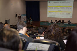 Panel de expertos. 4º Congreso Internacional de Actividad Físico-Deportiva para Mayores. Escuela ...