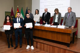Entrega de los Premios Extraordinarios de los cursos 2016/2017 y 2017/2018. Facultad de Ciencias Económicas y Empresariales. Diciembre de 2019