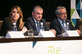 Susana Díaz, Javier Carnero y José Ángel Narváez. Acto del 25 Aniversario del Parque Tecnológico ...