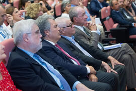 Asistentes a la conferencia de Mario Vargas Llosa. Curso "La ciudad como arquetipo. Literatu...