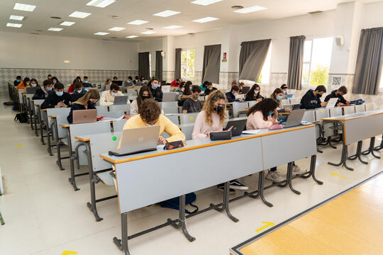 Open original Digital object