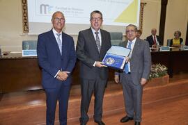 Entrega de premio extraordinario de doctorado a José Miguel Ramos Fernández. Celebración del 50 A...