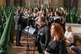 Coro Oficial de la Universidad de Málaga. Acto de la Hermandad de los Estudiantes en la Catedral....