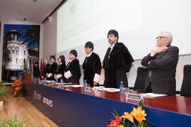 Mesa presidencial en la imposición de la Medalla de Oro de la Universidad de Málaga a la Universi...