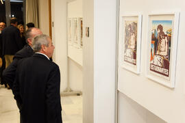 Inauguración de la exposición "Visitación del Coronado de Espinas ante el arte de vanguardia" por Eugenio Chicano. Casa Hermandad de la Cofradía. Noviembre de 2013
