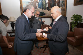 Reunión con el alcalde de Málaga posterior a la firma del convenio con la Universidad de Sharjah,...