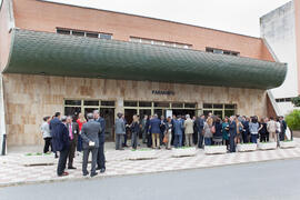 Momentos previos al homenaje de Unicaja a la Facultad de Económicas. Paraninfo. Abril 2015