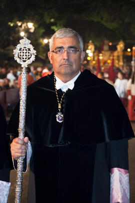 Antonio Ramírez de Arellano en el desfile procesional de la Hermandad de los Estudiantes. Málaga....