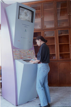 Enciclopedia Electrónica de Andalucía. Paseo de los Martiricos. 1992