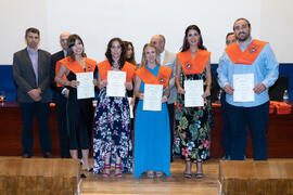 Grupo de alumnas y alumnos. Graduación de Másters de la Facultad de Ciencias Económicas y Empresa...