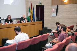 Santi Carrillo presenta la conferencia de Niño de Elche. Curso "Tres generaciones de la músi...