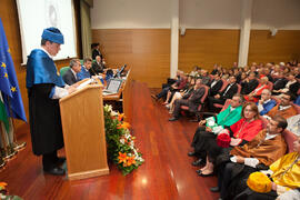 Investidura como Doctor "Honoris Causa" de Hans-Dieter Wienberg por la Facultad de Cien...