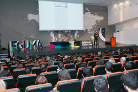 Conferencia "Dialogando" con Manu Sánchez. Complejo de Estudios Sociales y Comercio. Enero de 2018