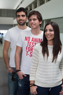 Retrato de alumnos para una portada de revista. Facultad de Comercio y Gestión. Marzo de 2012