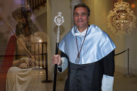 Retrato de Javier Calle Martín previo a la Estación de Penitencia de la Hermandad de los Estudiantes. Málaga. Abril de 2022