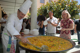 Paella en la fiesta del Día del Español. Centro Internacional de Español de la Universidad de Málaga. Junio de 2016