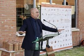 Eugenio Luque. Homenaje al personal jubilado de la Facultad de Ciencias Económicas y Empresariales. Campus de El Ejido. Septiembre de 2022