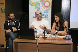 Mesa redonda: «Juego de tronos, la criatura que llegó del frío». Curso "Las series televisiv...