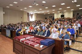 Asistentes a la celebración del 50 Aniversario de la Facultad de Medicina de la Universidad de Má...