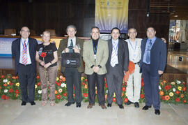 Foto de grupo. 2º Congreso Internacional de Actividad Físico-Deportiva para Mayores de la Universidad de Málaga. Palacio de Ferias y Congresos de Málaga. Marzo de 2007