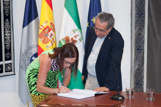 Open original Digital object