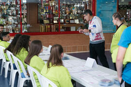 Recogida de diplomas. 7º Congreso Internacional de Actividad Física Deportiva para Mayores. Escue...