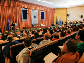 Investidura de nuevos doctores por la Universidad de Málaga. Paraninfo. Abril de 2008