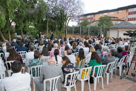 Homenaje al personal que cumple 25 años de servicio en la UMA o jubilado. Jardín Botánico. Junio ...