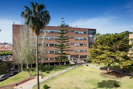 Facultad de Ciencias Económicas y Empresariales. Campus de El Ejido. Mayo de 2017