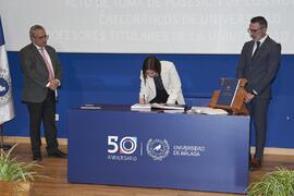 Toma de posesión de María Dolores Villén Guzmán como profesora titular del Área de Ingeniería Química de la Universidad de Málaga. Toma de posesión de nuevos catedráticos y profesores titulares de la Universidad de Málaga. Paraninfo. Noviembre de 2023