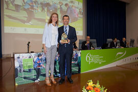 Entrega de premio "Cima-Un estilo de vida" a Roberto Sánchez Benítez. 6º Congreso Inter...