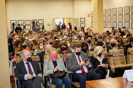 Asistentes al encuentro con la Ministra de Economía Nadia Calviño. Facultad de Ciencias Económica...