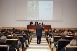 Conferencia de José María Gay de Liébana. Facultad de Ciencias Económicas y Empresariales. Diciem...