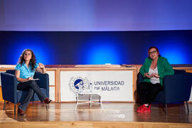"Dialogando" con Clara Grima. Escuela de Ingenierías Industriales de la Universidad de Málaga. Mayo de 2024