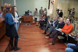 Presentación del espacio Joven Uni. II Jornadas Uniworking: Emprendimiento, Creatividad e Innovación. Facultad de Ciencias Económicas y Empresariales. Diciembre de 2014