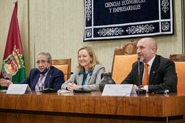 Encuentro con la Ministra de Economía Nadia Calviño en la Facultad de Ciencias Económicas y Empre...