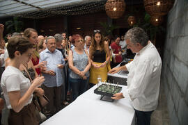 Showcooking en patio del Hotel Molina Larios. Curso "Ciencia y gastronomía. Desmontando leye...